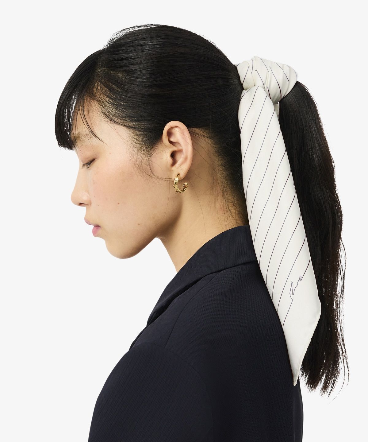 라코스테(LACOSTE) 여성 크로코 라인 새틴 스카프 RE1510-56G EV0