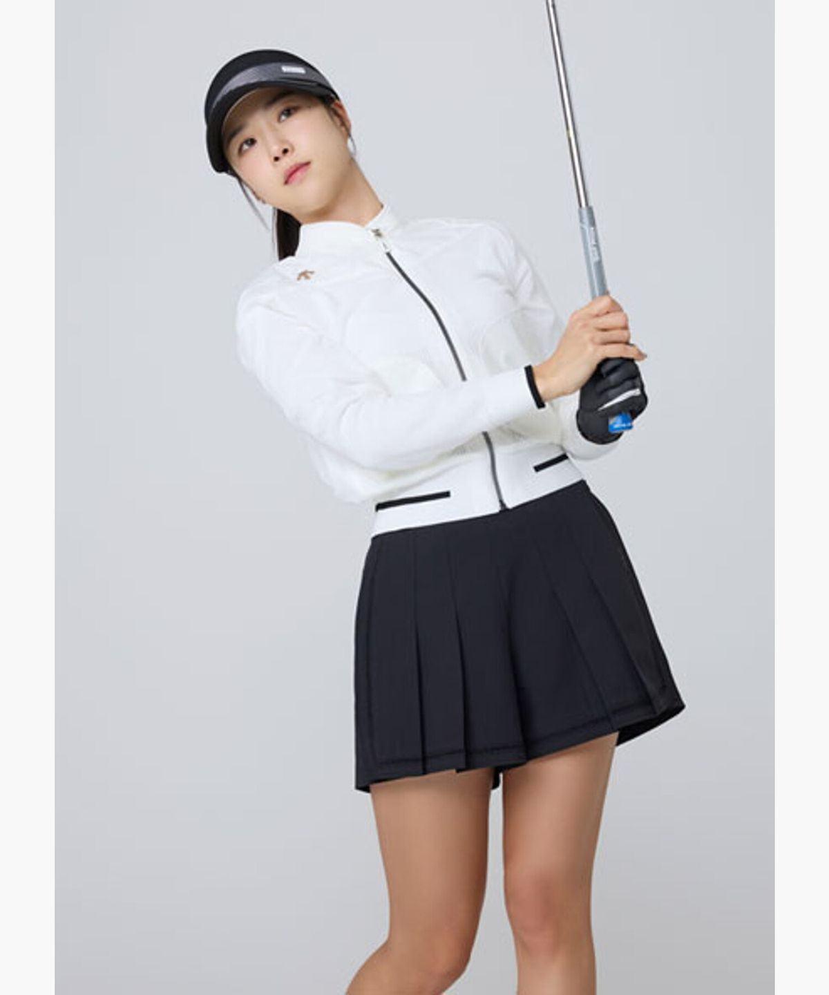 데상트 골프(DESCENTE GOLF) 여성 랩 숏팬츠  DR12WFSP32