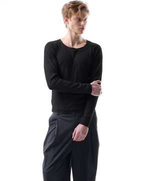 코어 스킨 스쿱넥 티셔츠 블랙