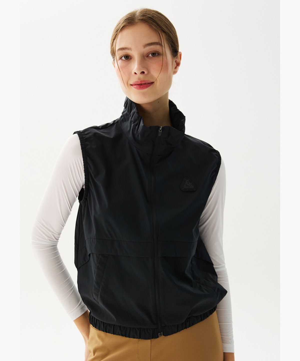 르꼬끄 골프(LECOQ GOLF) 여성 루스터 우븐 스트레치 베스트 _BLCK GR122LWV32