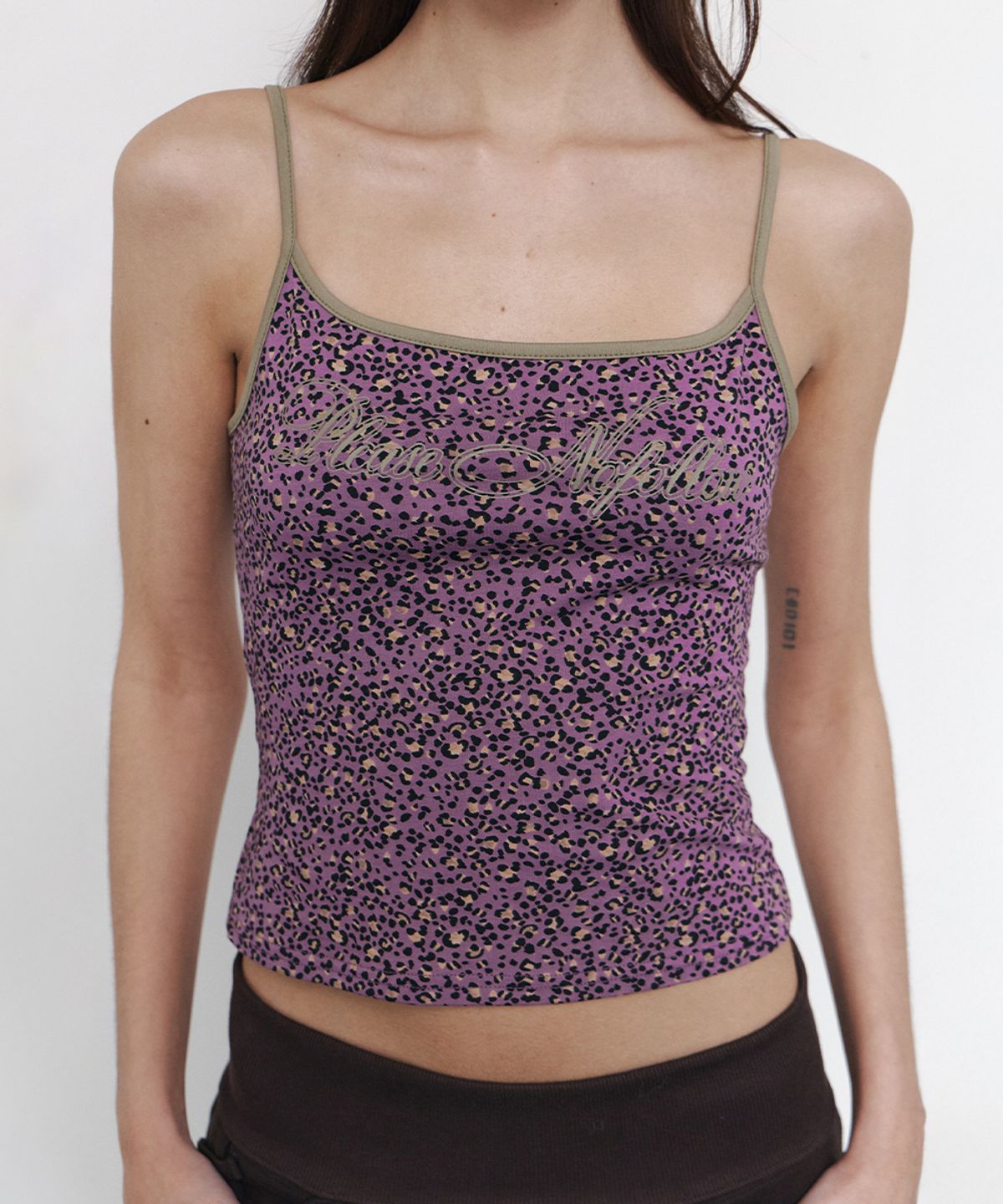 플리즈노팔로우(PLEASENOFOLLOW) Kiki Leopard Sleeveless Top (Purple)
