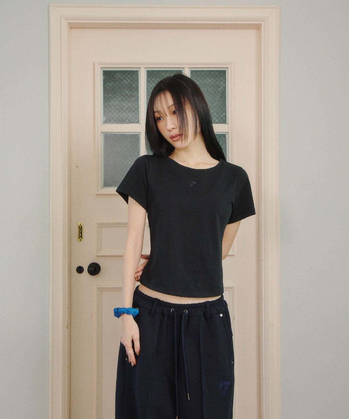 업드래프트(UPDRAFT) Updraft Slim Fit T-shirts [Black]