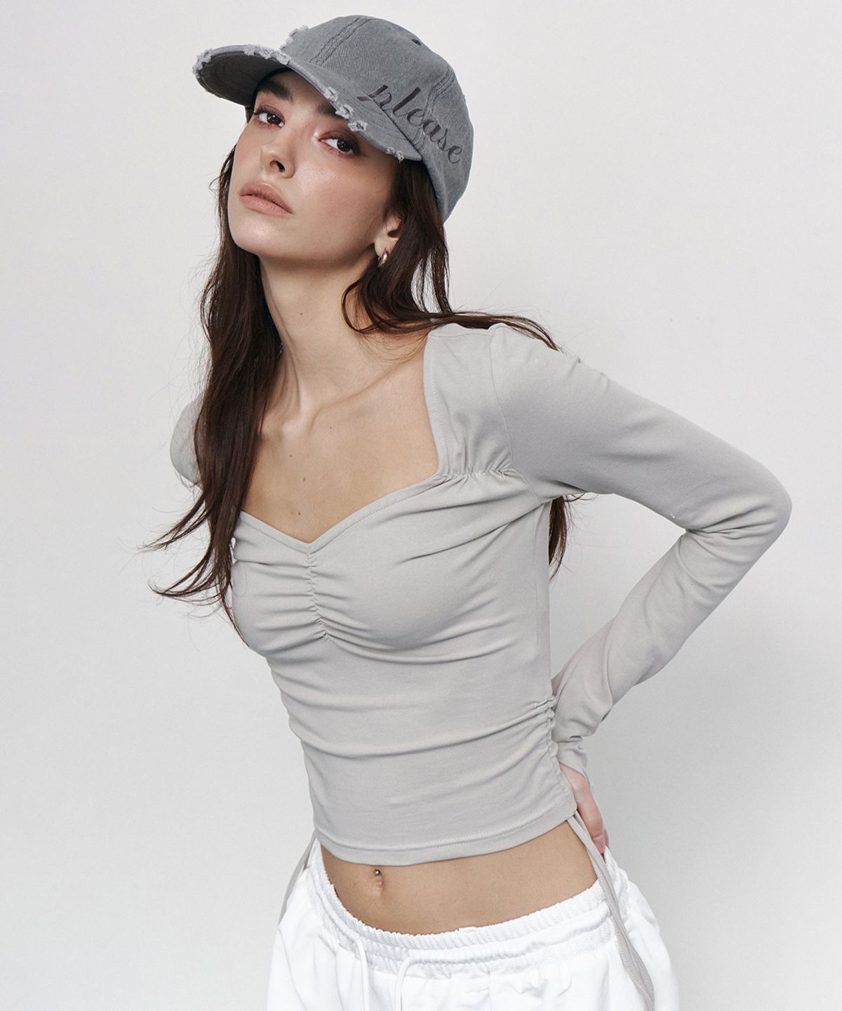 플리즈노팔로우(PLEASENOFOLLOW) Mov Shirring Long Sleeve Top (Ash Grey)