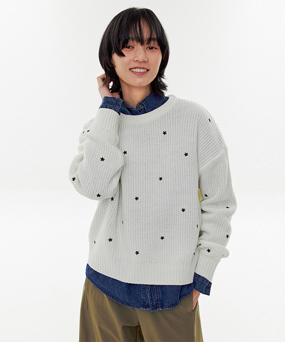 코스에그(COSEGG) Flower Embroidered Hachi Knit _EFSKN199