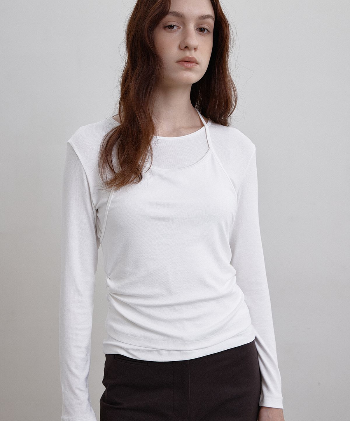 벗튼(BUT'TON) Gigel Halter Sleeveless (Ivory)