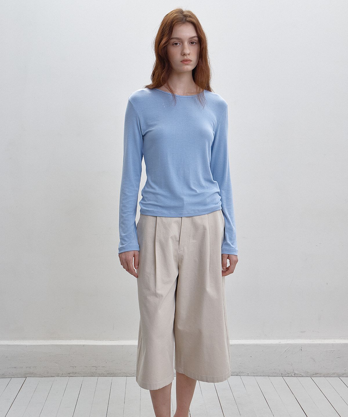 벗튼(BUT'TON) Gigel Essential Tee (Sky blue)
