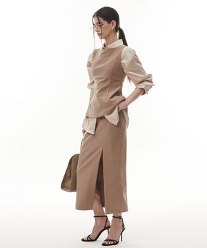 Born Slit Long Skirt [BEIGE]