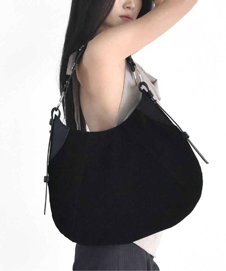 Ova Bag / black Suede