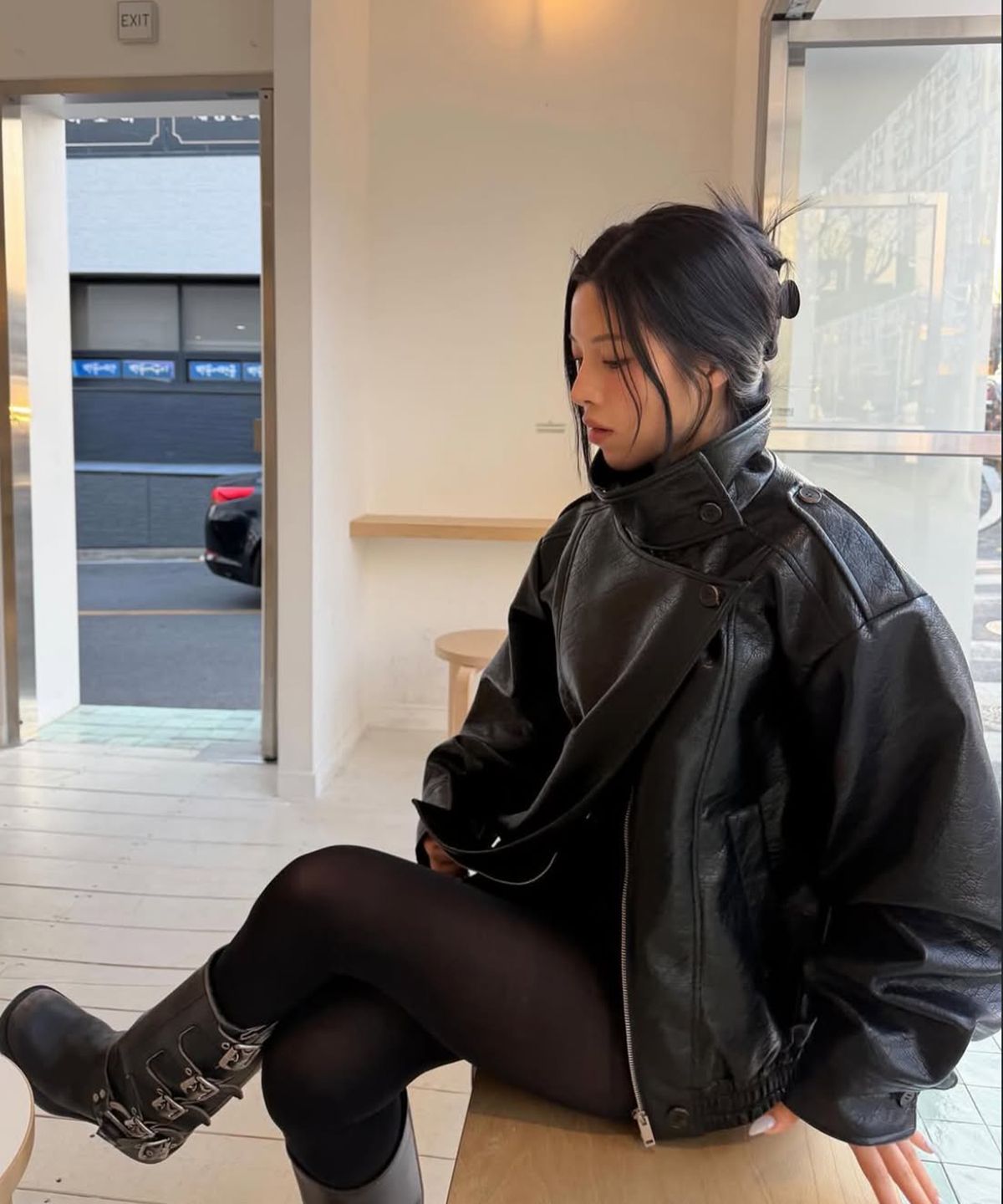 프로젝트 웨이브(PROJECT WAVE) Mood Leather Jumper [BLACK]