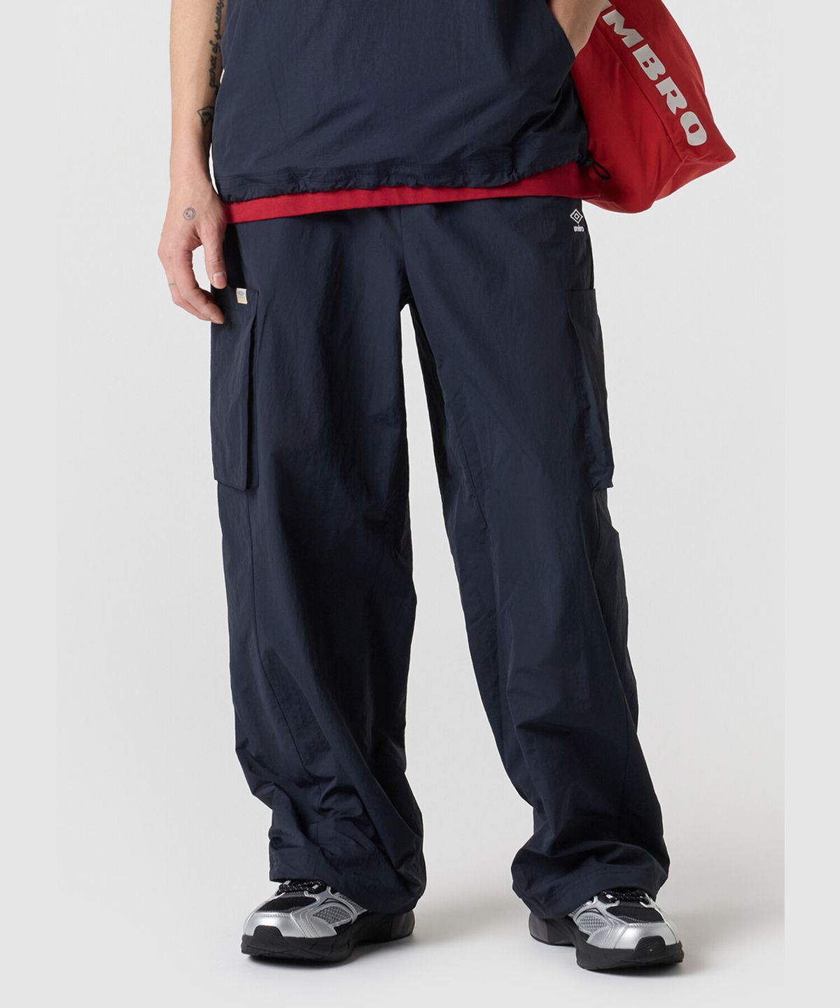 엄브로(UMBRO) 하이웨이 와이드 조거 2WAY 카고 팬츠 네이비 UR221CPT41