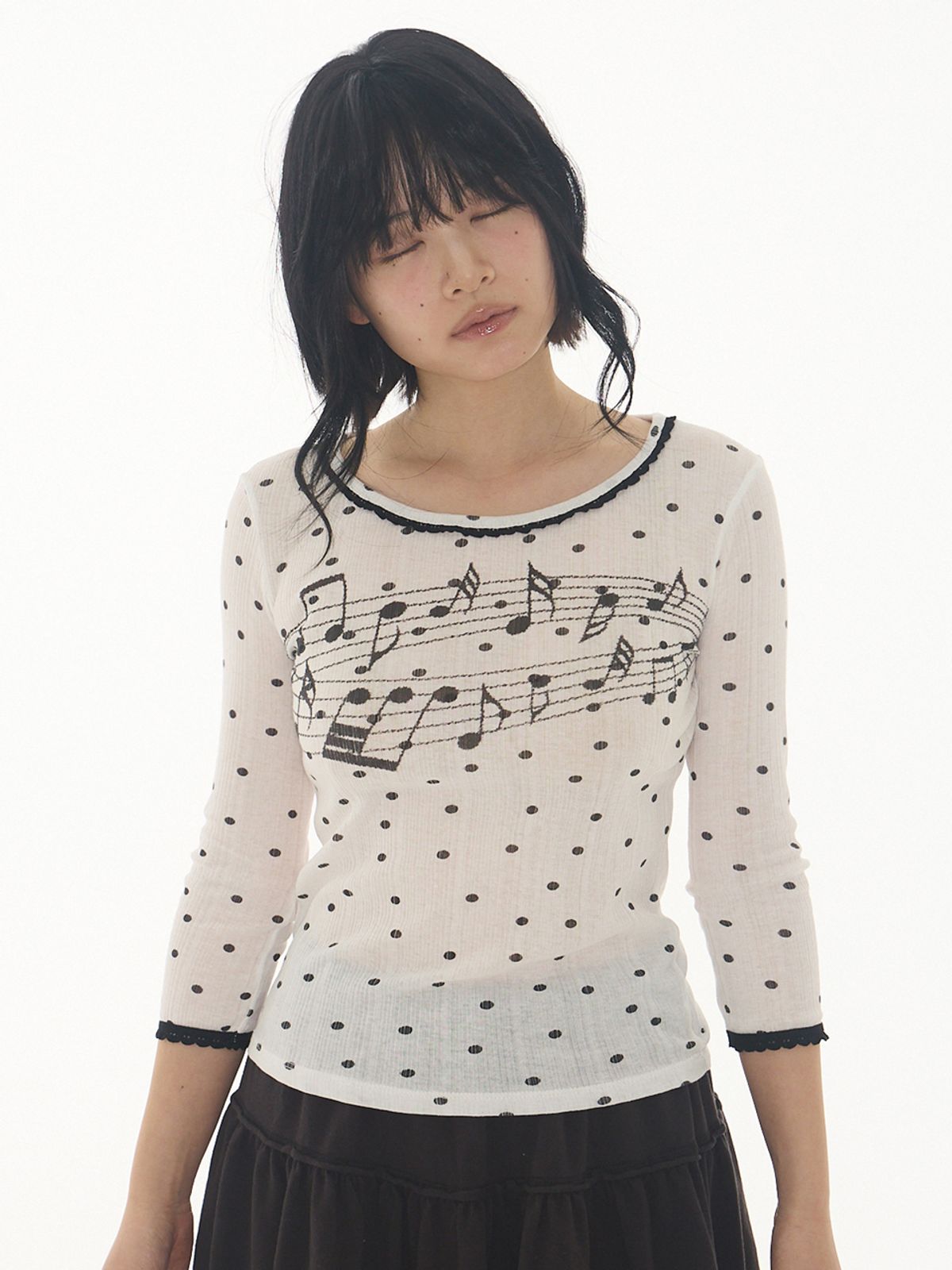 익스파이어드걸(EXPIRED GIRL) Sprinkle Melody Top Ivory-Black Dot