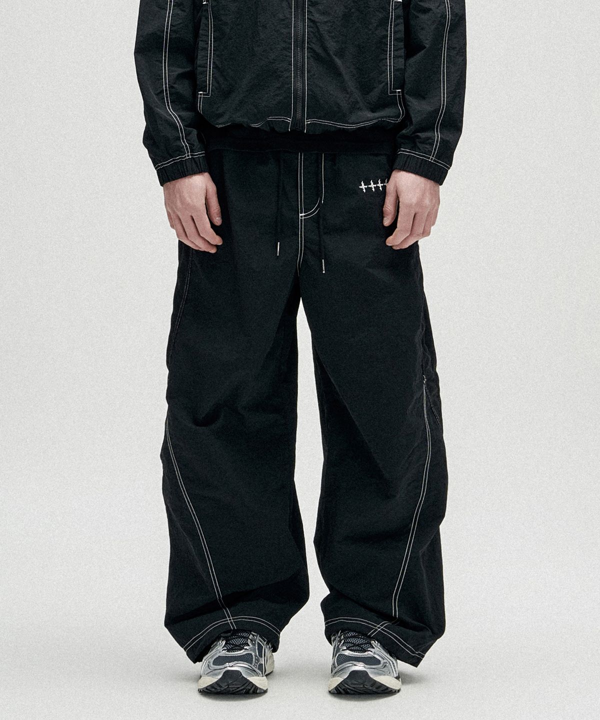 낫포너드(NOT4NERD) Segment Line Nylon Pants - Black