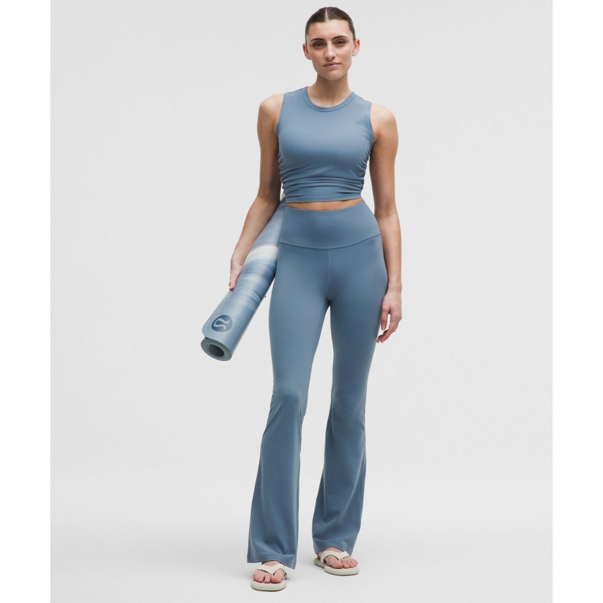 룰루레몬(LULULEMON) 그루브 Nulu 슈퍼 하이라이즈 플레어드 팬츠 *레귤러  STLB