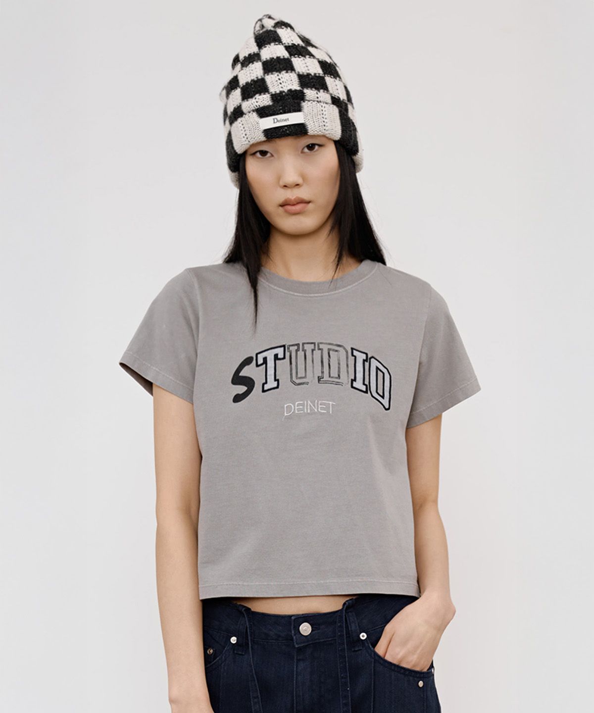 다이닛(DEINET) STUDIO PIGMENT CROP T-SHIRT IN GREY