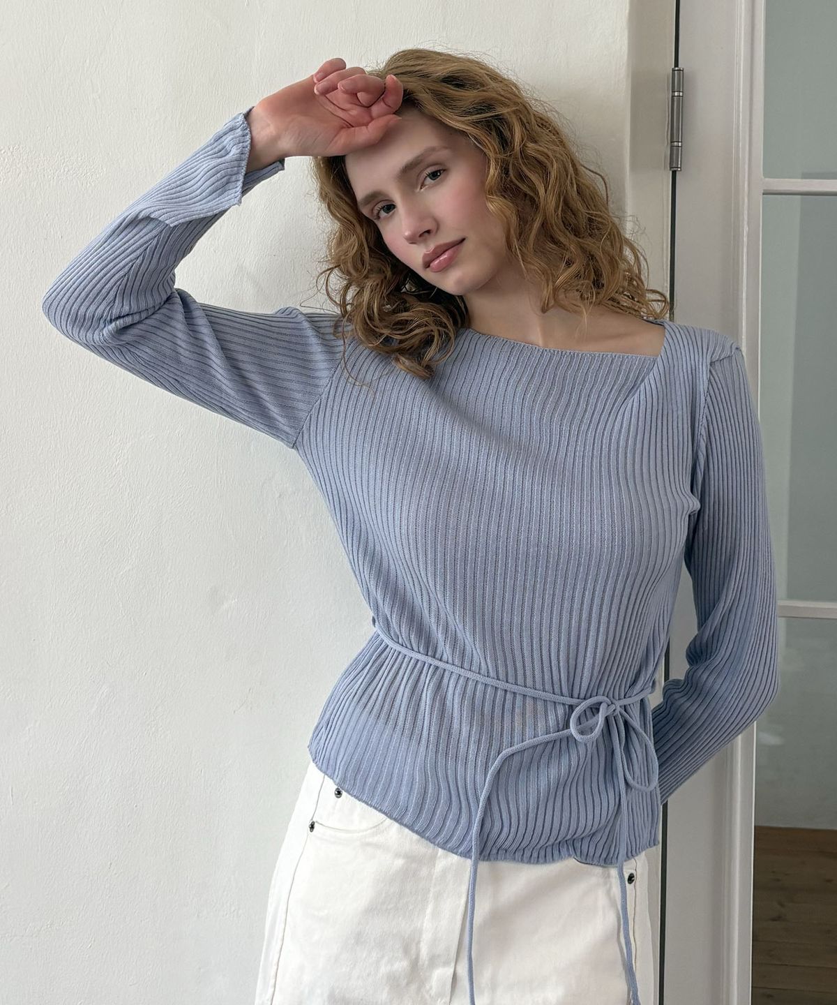 딜라이디(DELIDI) Flow knit blouse (blue purple)