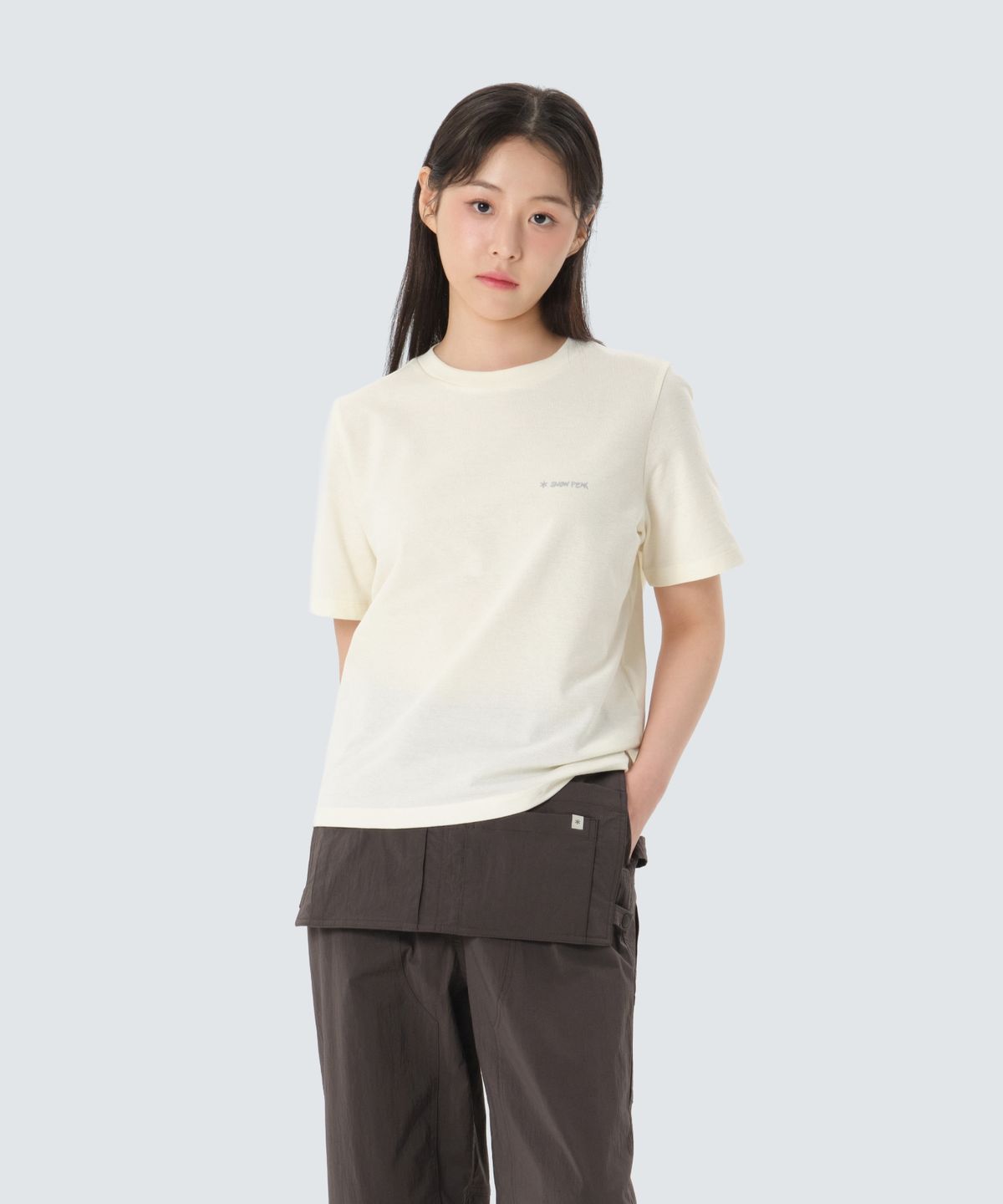 스노우피크 어패럴(SNOWPEAK APPAREL) 소로나 여성 트로피컬 반팔 티셔츠 (S26MWFTS71) Butter Ivory