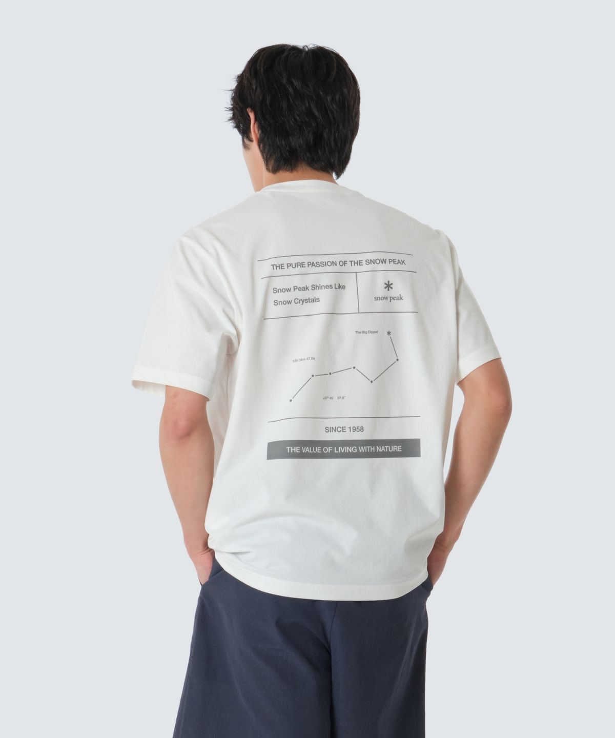 스노우피크 어패럴(SNOWPEAK APPAREL) 리젠 퀵드라이 그래픽 반팔 티셔츠 (S26MUTTS52) Off White