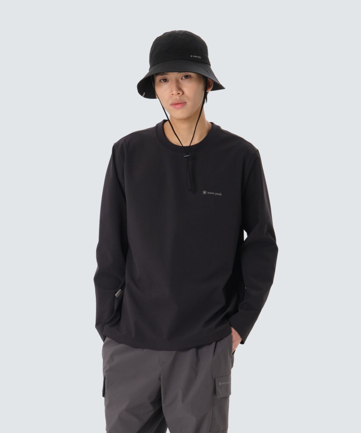 스노우피크 어패럴(SNOWPEAK APPAREL) 클래식 우븐 긴팔 티셔츠 (S26SMTTL14) Black