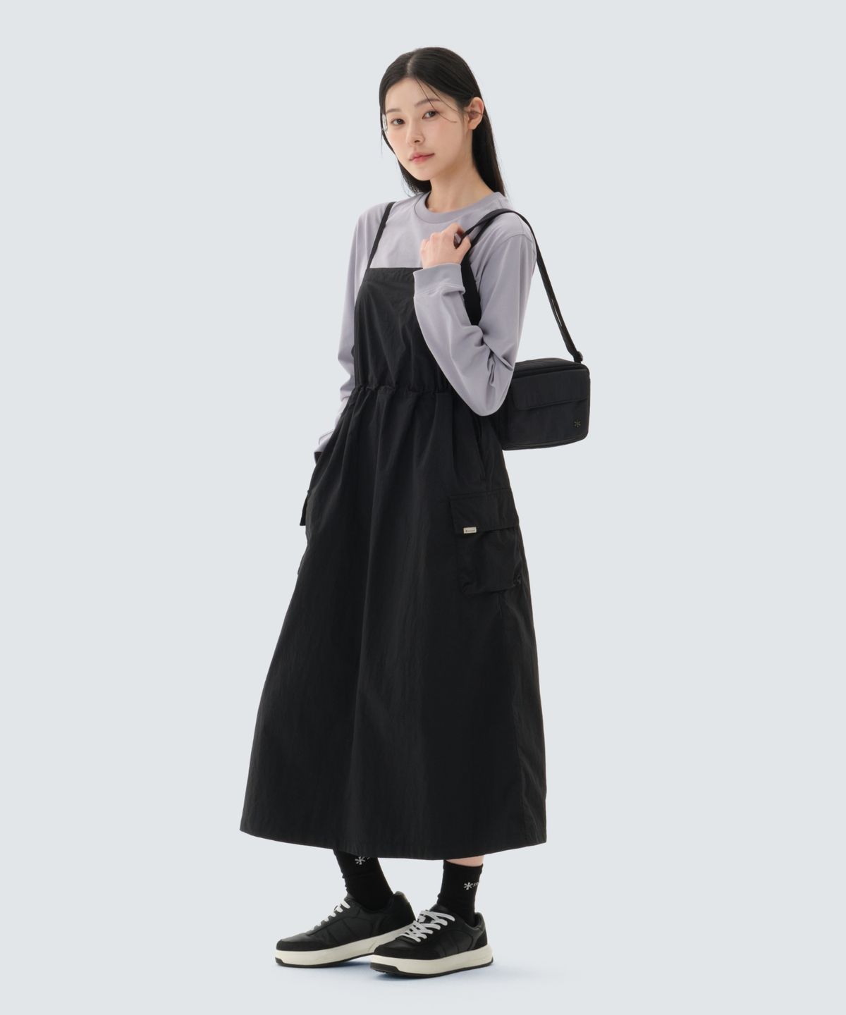 스노우피크 어패럴(SNOWPEAK APPAREL) 타슬란 슬리브리스 원피스 (S26MWLOP51) Black
