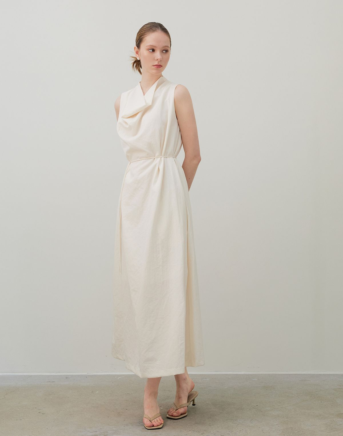 누토프(NUTOFFE) Drape Dress_Ivory