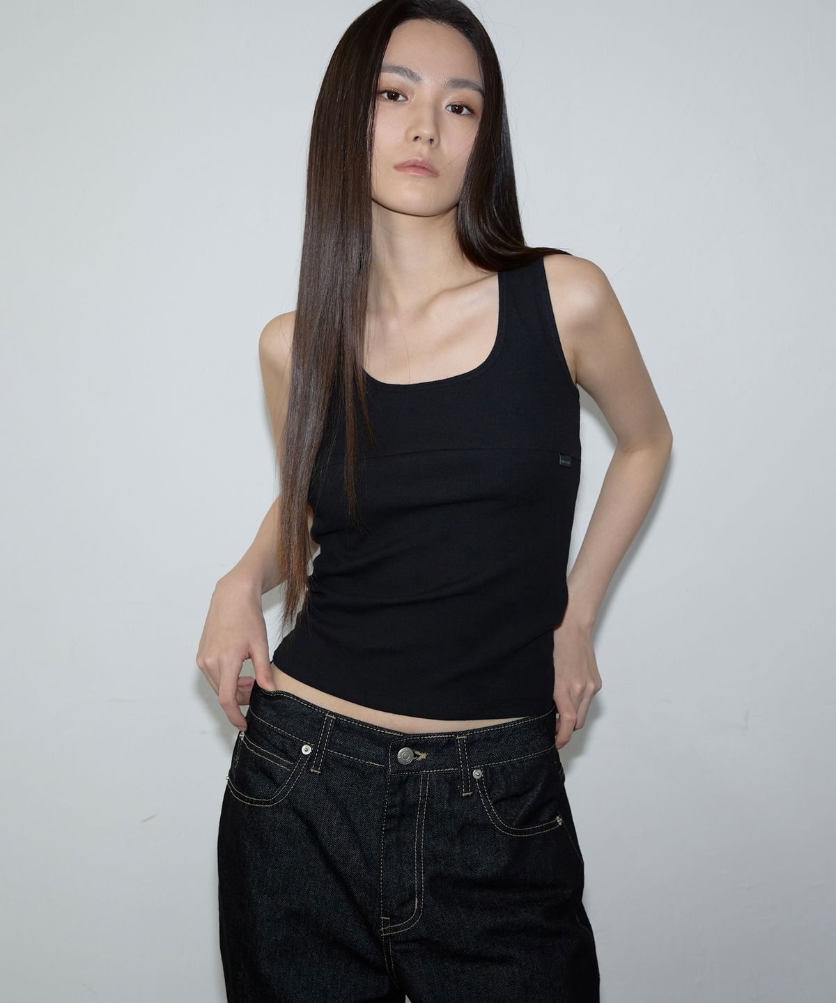 이네기(INEGI) Day Rib Tank Top (black)