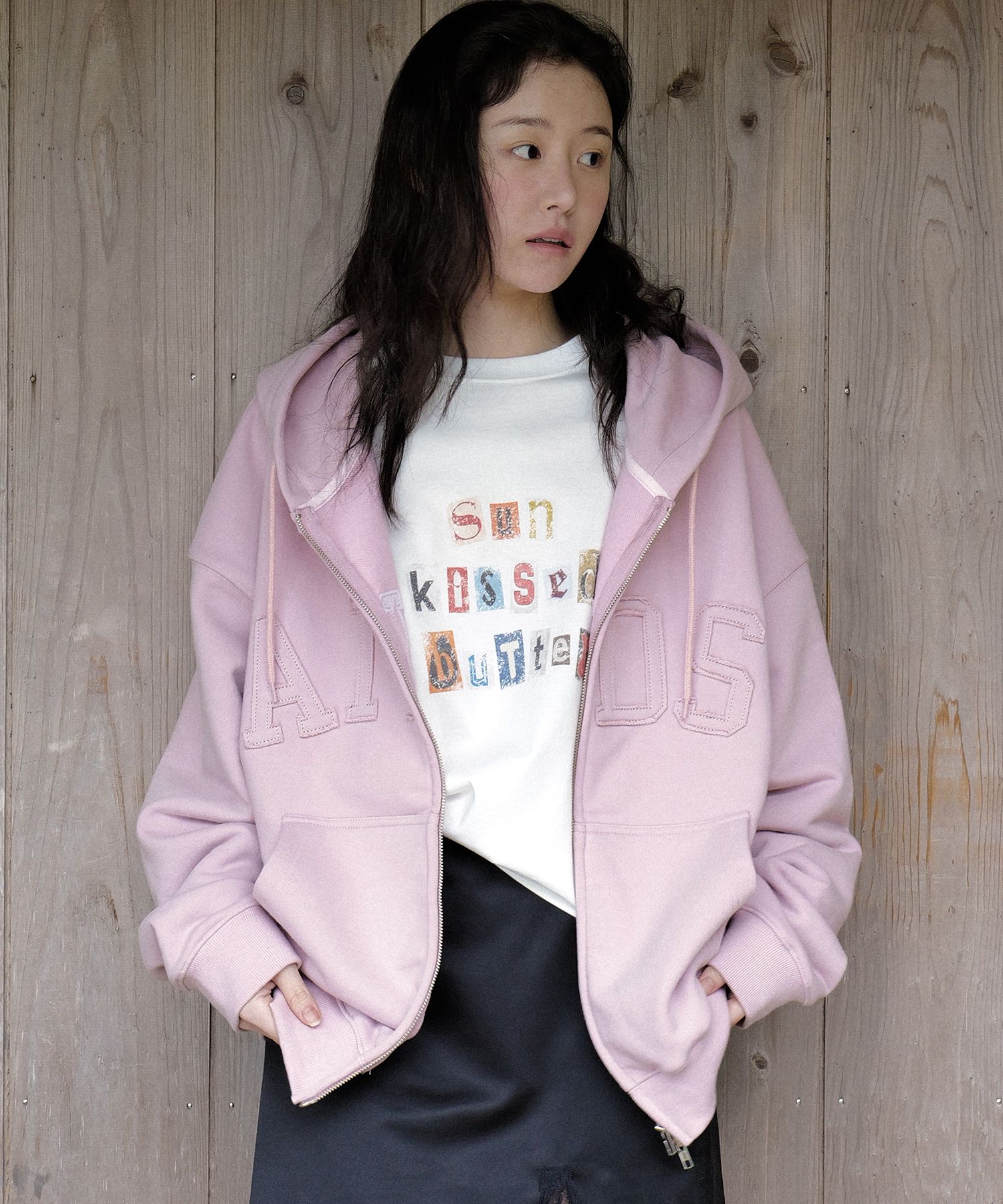MUSINSA公式 | ANDNEEDS Penny logo hoodie zip-up (pink)