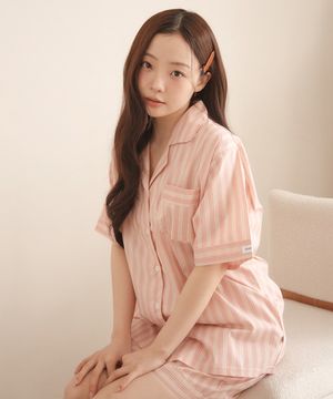 [곽민경 PICK] 타이드리듬 글로시피치 반팔 잠옷 세트