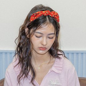 DD_Candy dot scarf_RED