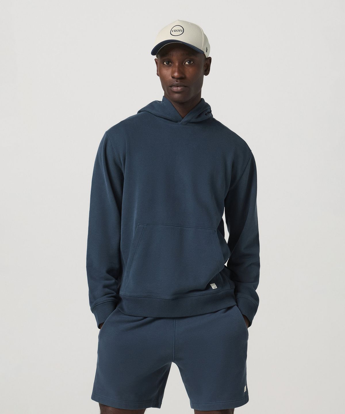 뷰오리(VUORI) [남성] 사이프러스 빈티지 후드티_오션 VR16120027