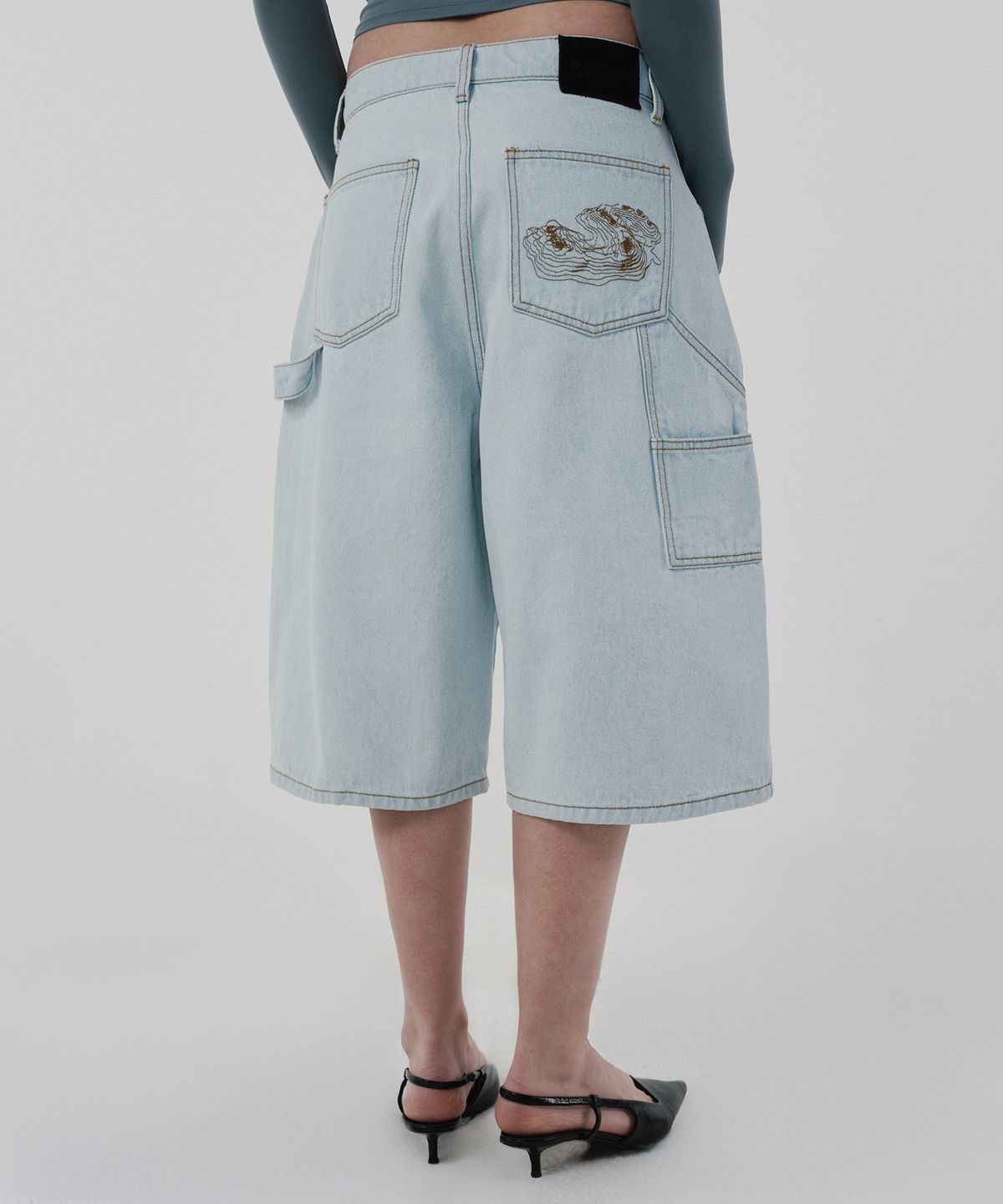 스웨이드(SUADE) CONTOUR DOUBLE KNEE SHORTS [LIGHT BLUE]