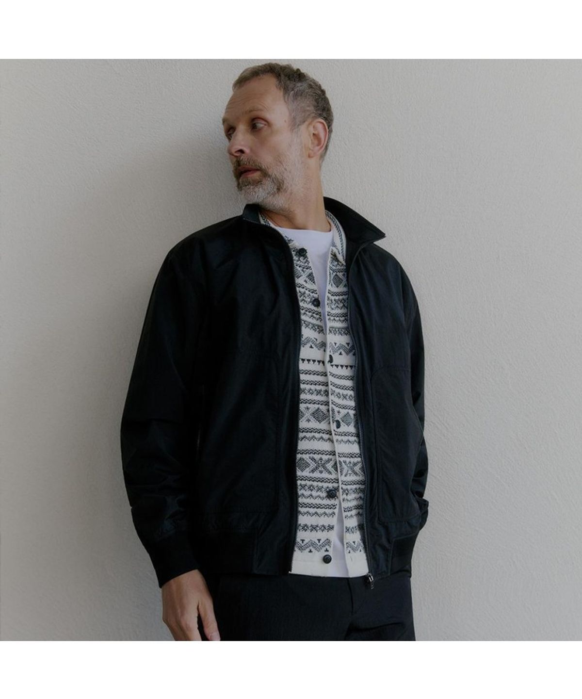노티그(NOTIG) 하이넥 블루종 점퍼 블랙