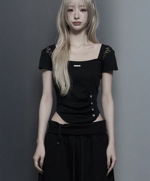 Bust Line Pintuck Detail Top (Black)