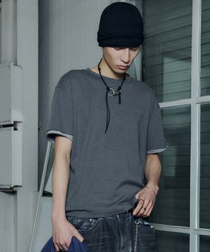 STRIPE LAYERED HALF T CHARCOAL