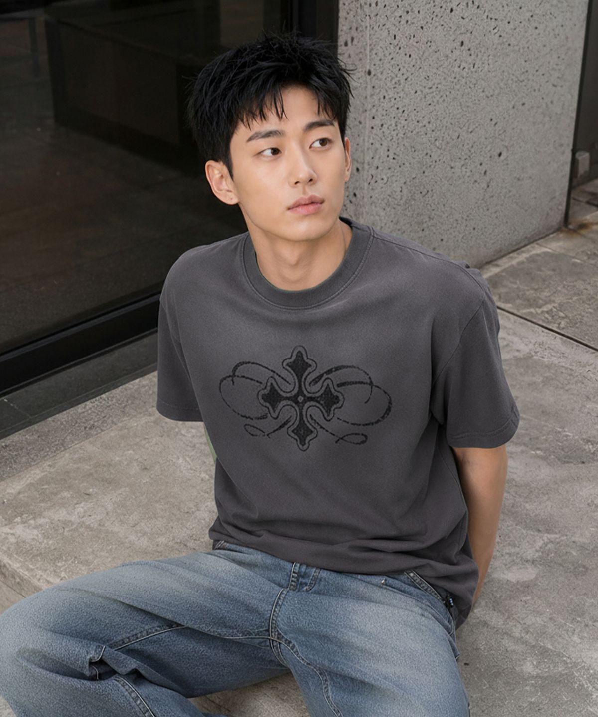 메종미네드(MAISON MINED) CELTIC CROSS WASHED HALF T CHARCOAL