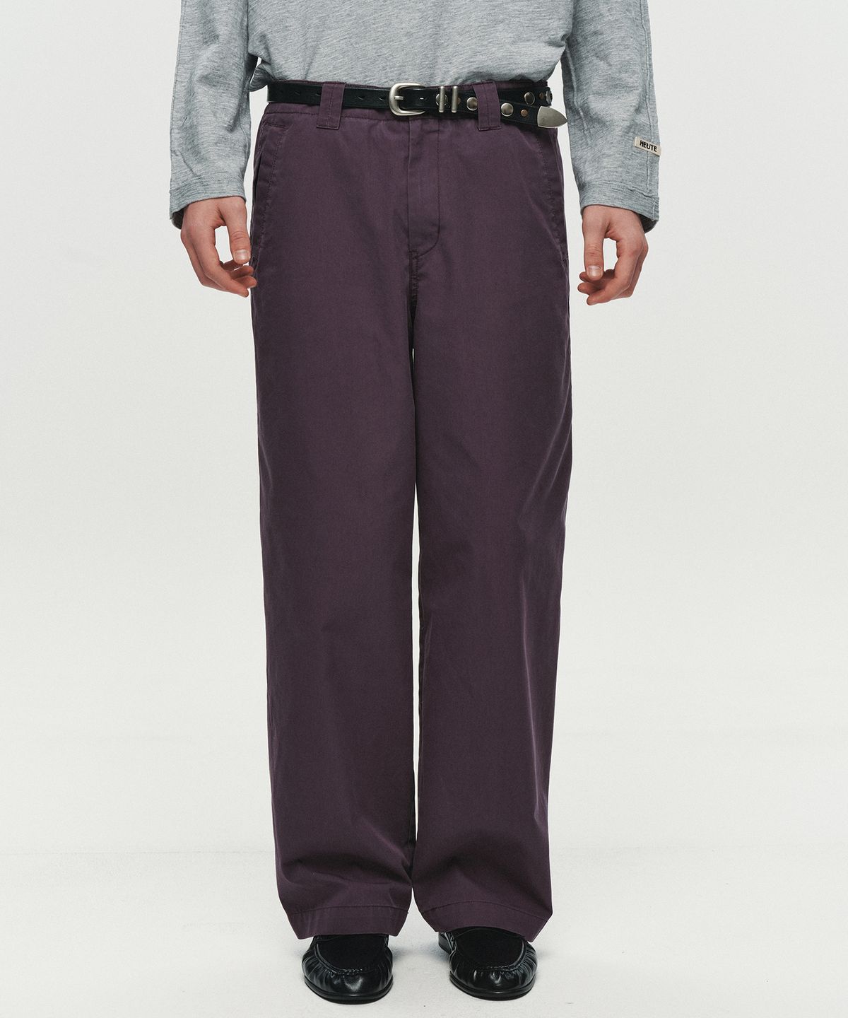 호이테(HEUTE) CURVE LINE WIDE PANTS (PURPLE)