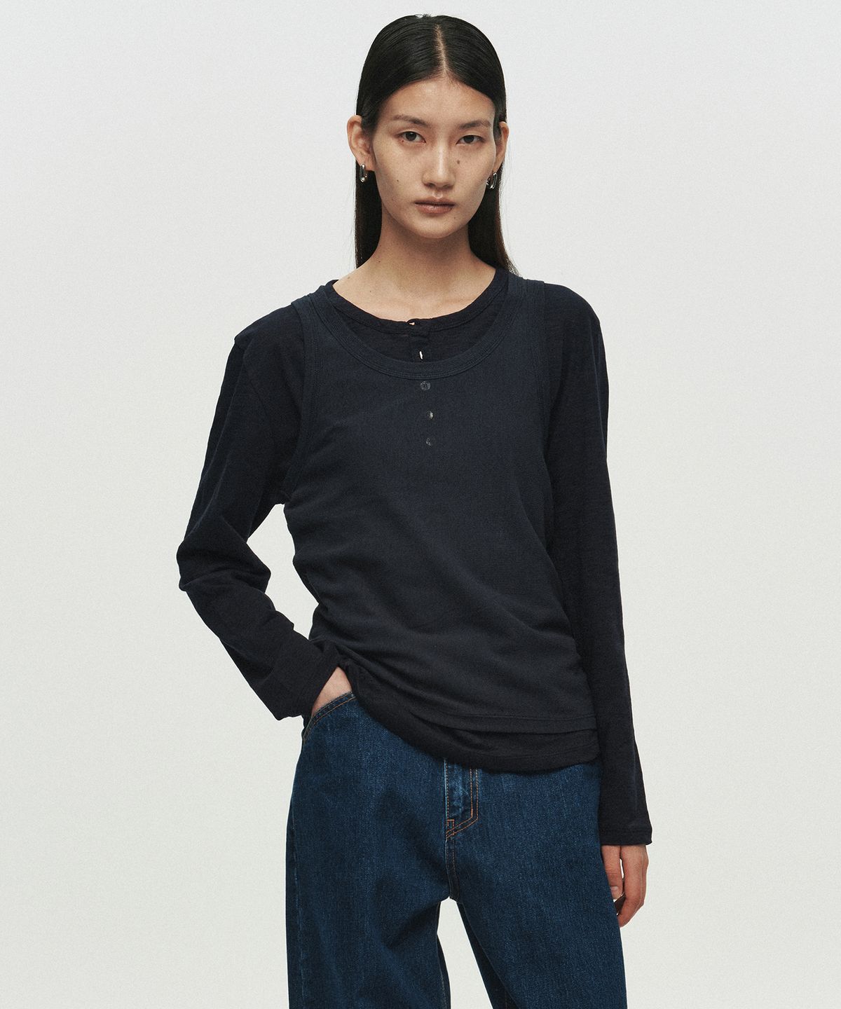 호이테(HEUTE) BASE SLUB HENLEY NECK T-SHIRT (NAVY)