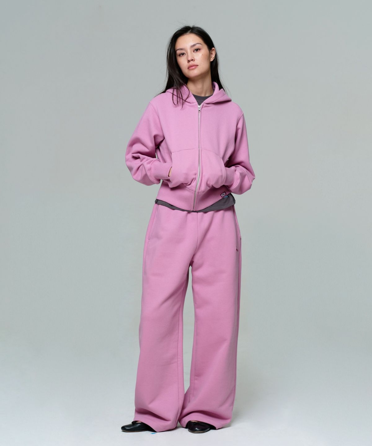 이알에이(ERA) UNISEX ERA HEAVY SWEATPANTS - RED BEAN