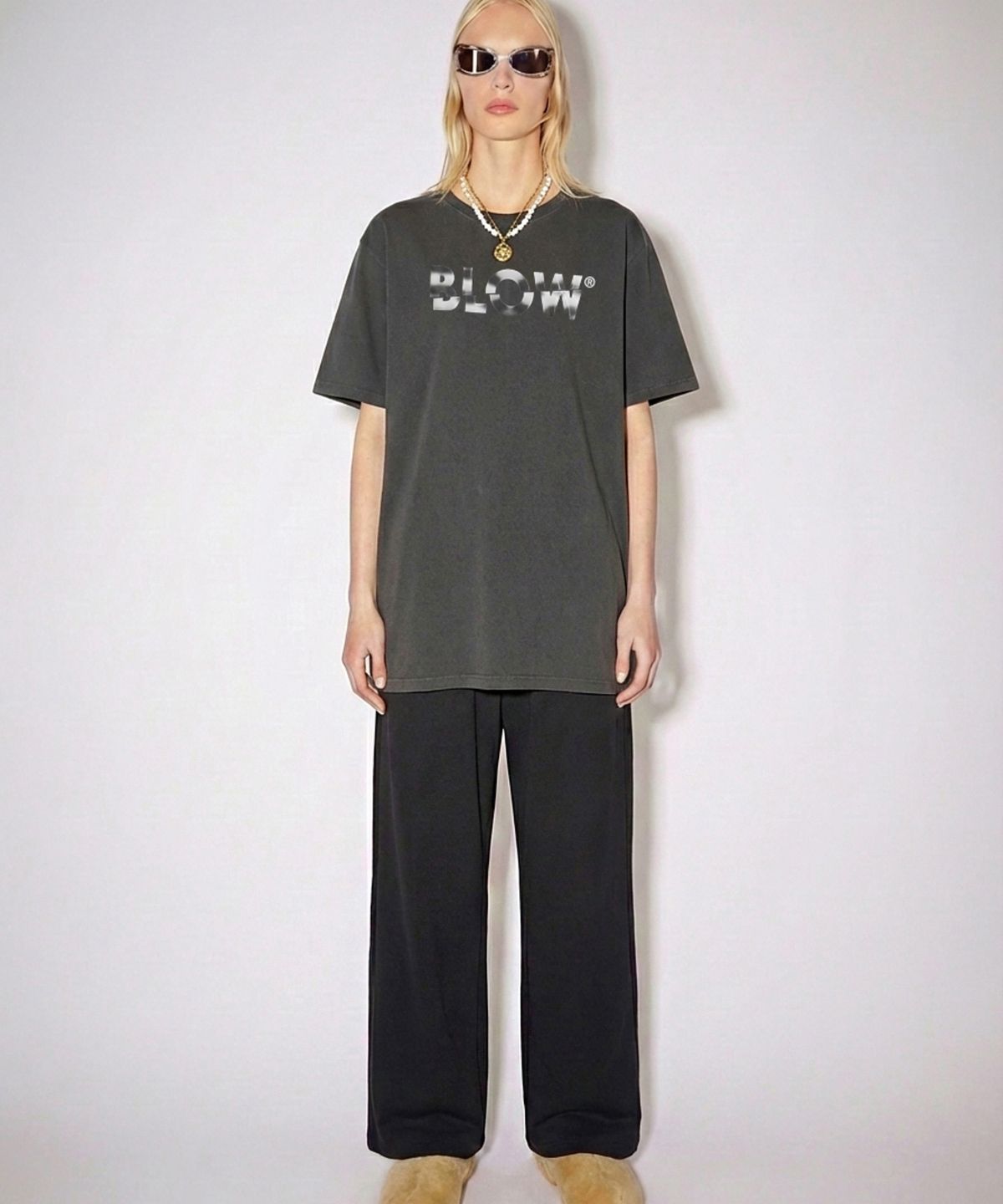 블로우(BLOW) Signature logo wide pants