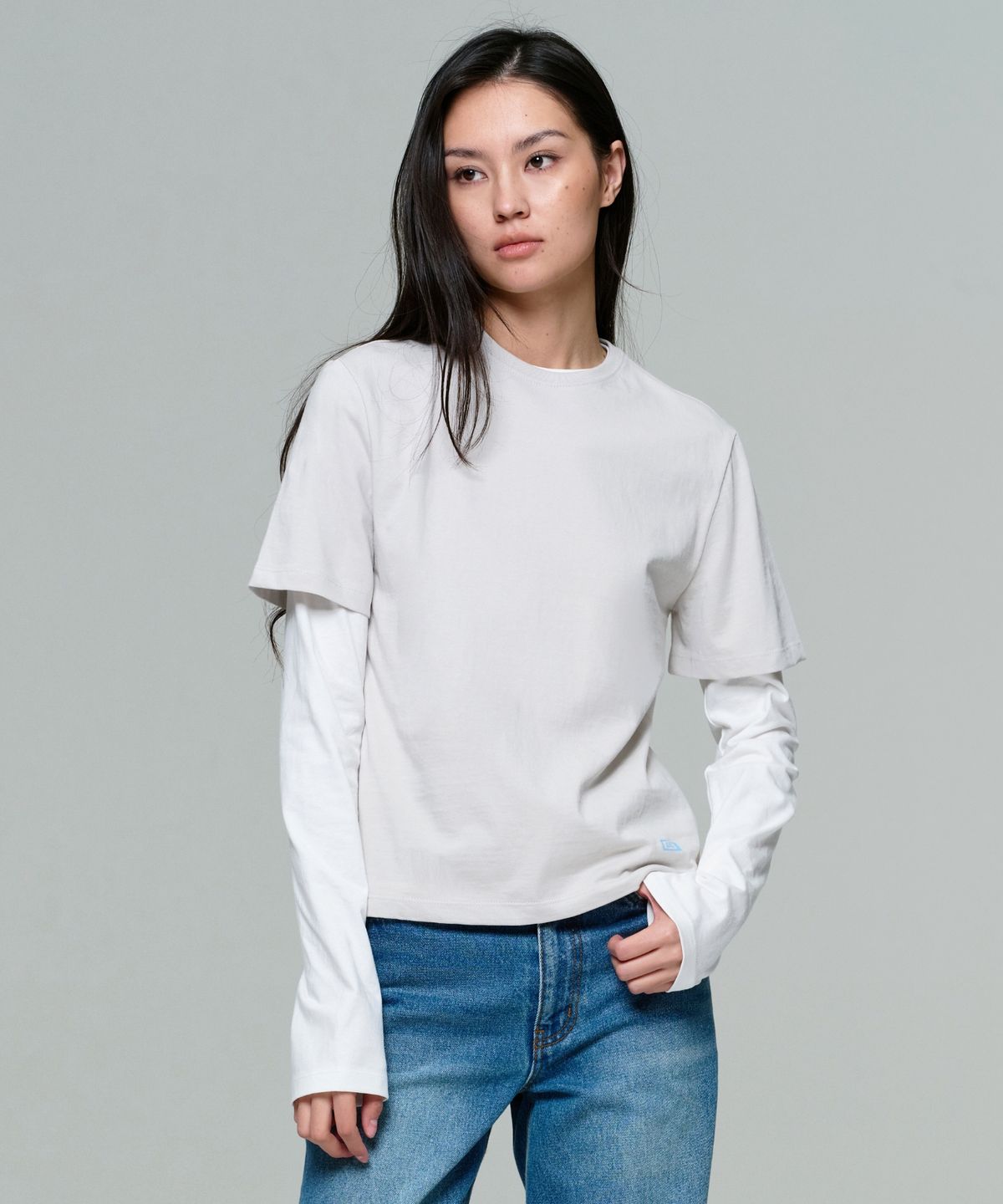 이알에이(ERA) WOMEN ERA ESSENTIAL T - LIGHT GRAY