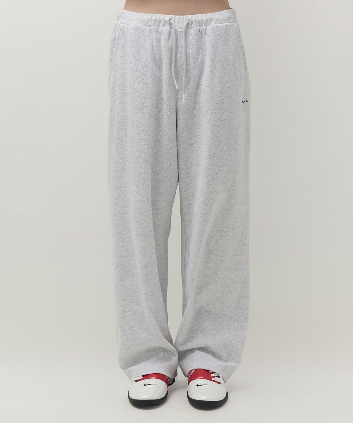 클로브(CLOVE) [26SS clove] Terry Loose-Fit Pants (Light Grey)