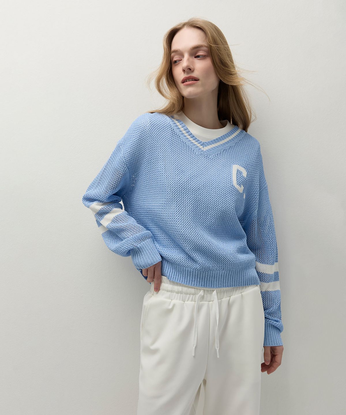 클로브(CLOVE) [26SS clove] Net Weave V-Neck Knit (Sky Blue)