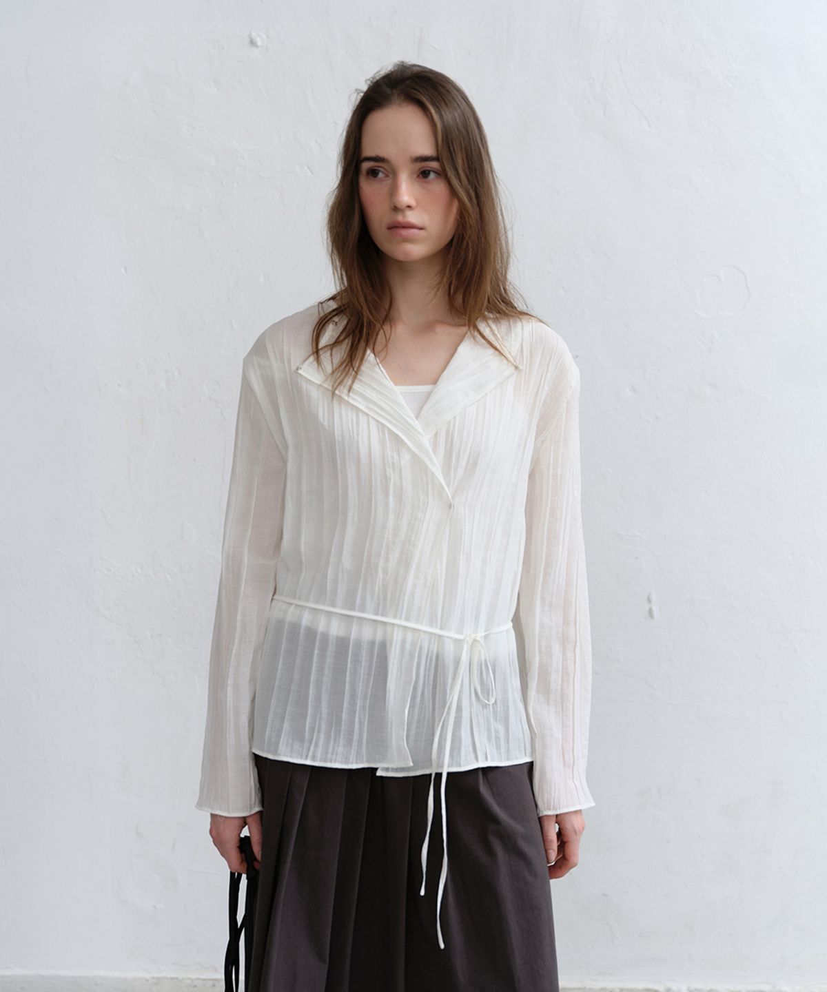 로우타이드(LOW TIDE) SHEER PLEATS CARDIGAN [WHITE]
