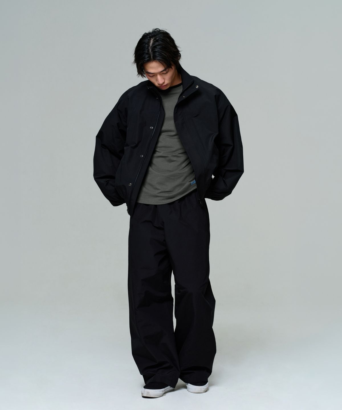 이알에이(ERA) MEN WIDE TRACK PANTS - BLACK