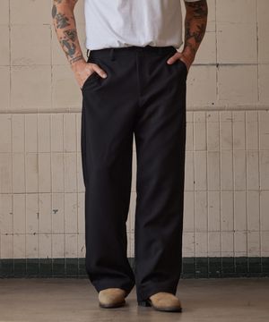 하프 밴딩 와이드 TR 슬랙스 블랙