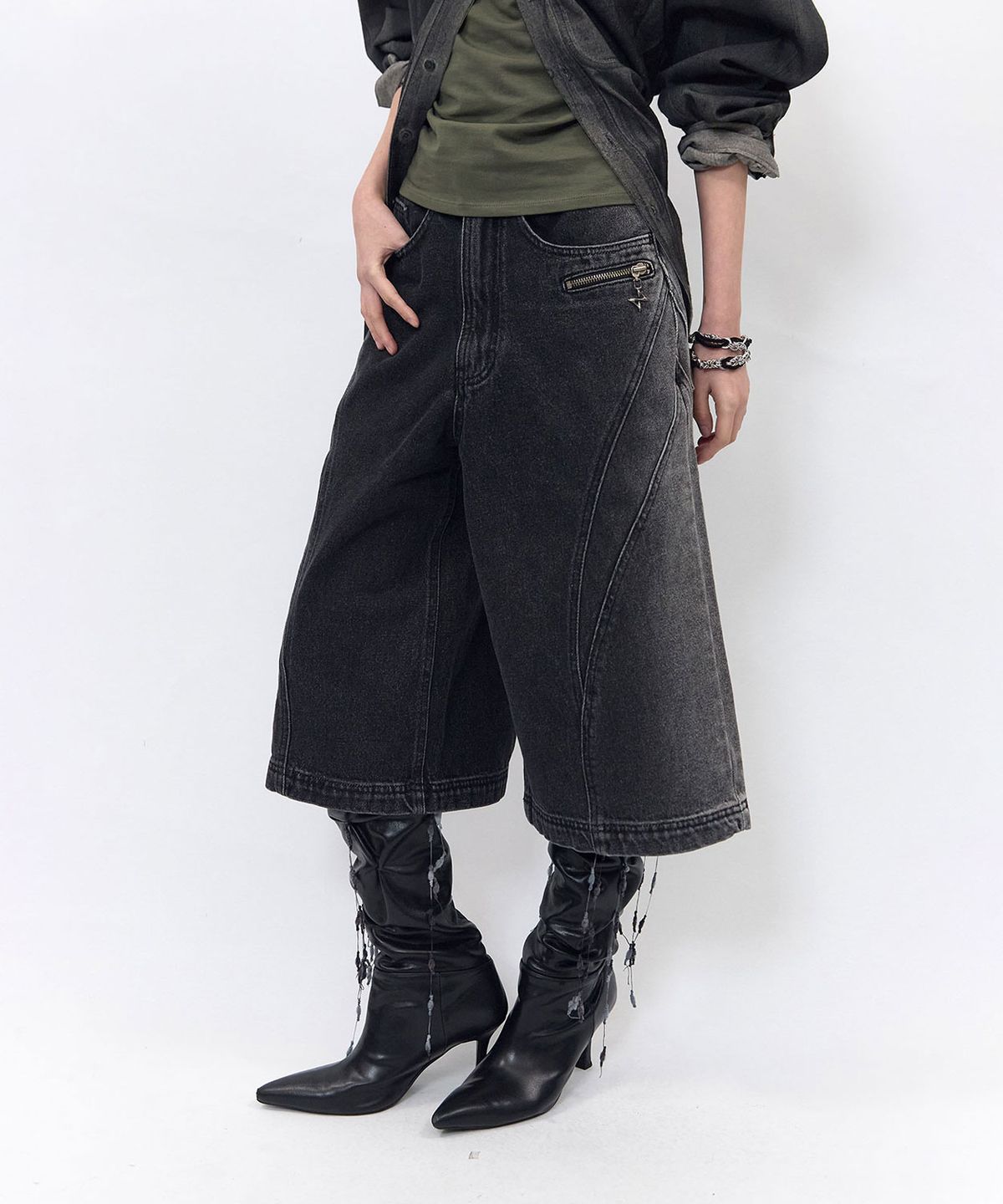 비엘알(BLR) Arc Line Bermuda Washing Denim Pants Black