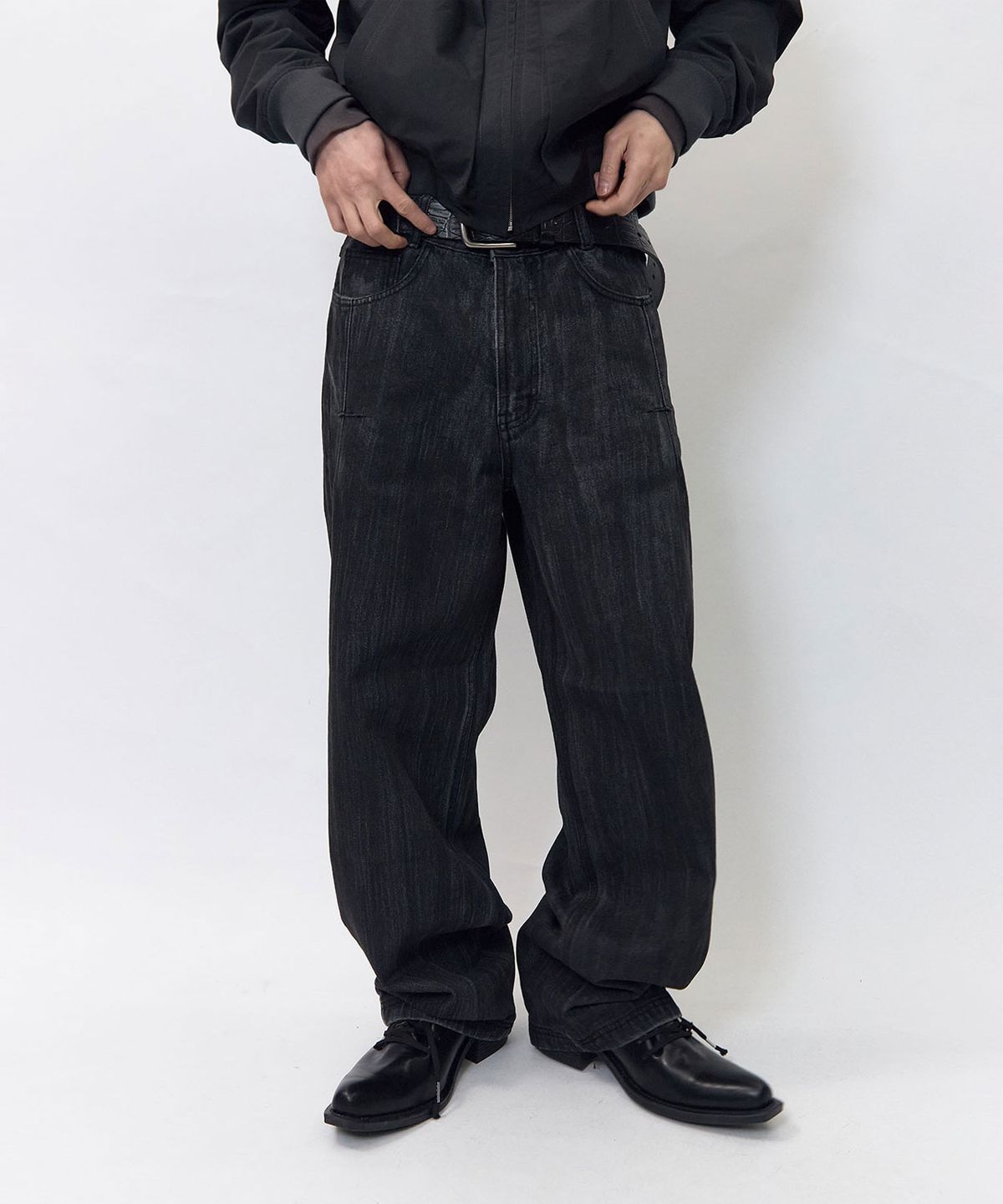 비엘알(BLR) Brushed Oil Washed Wide Denim Pants Black