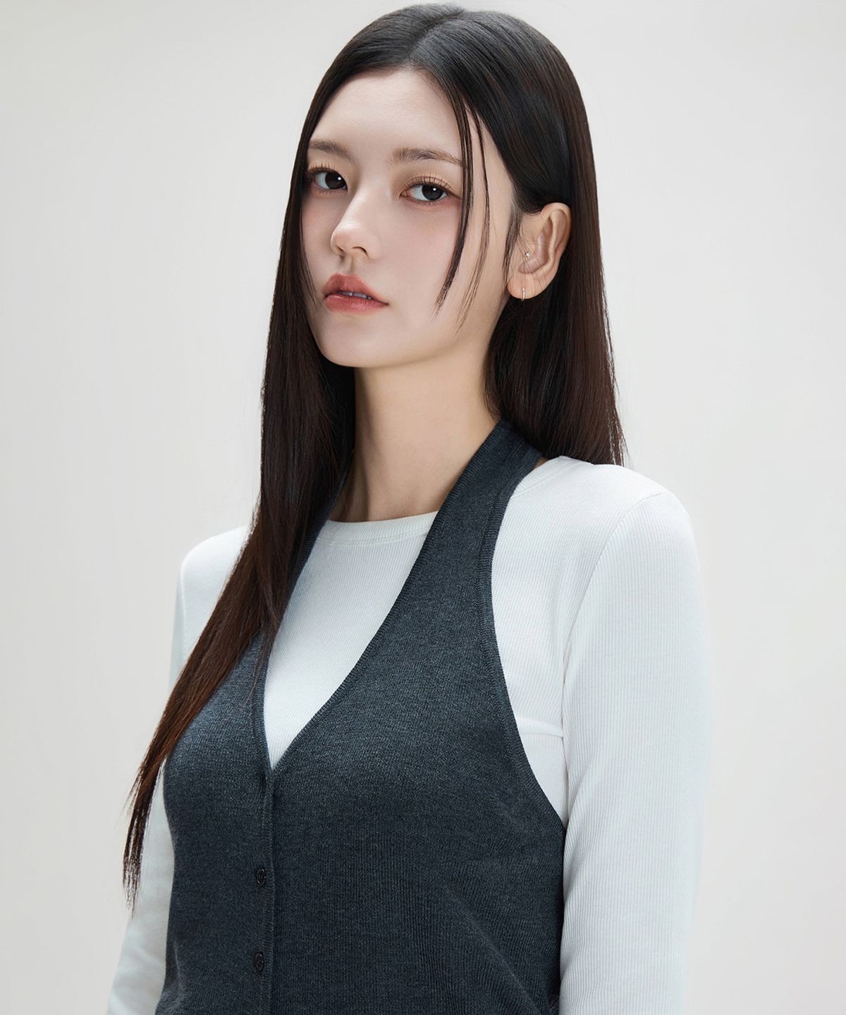 미쏘(MIXXO) 홀터넥 나시 풀오버_MIWKAG413T