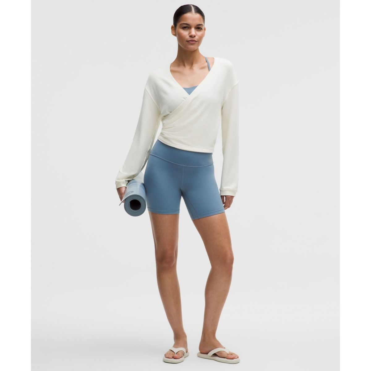 룰루레몬(LULULEMON) Align™ 하이라이즈 쇼츠 6inch  STLB