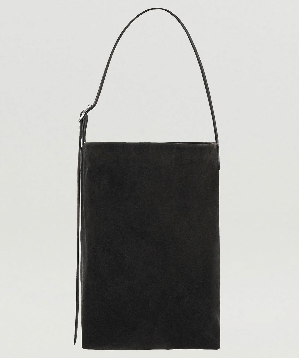 호이테(HEUTE) TAPE TOTE BAG MIDIEM (BLACK)