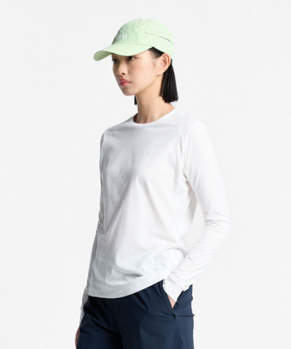 휠라(FILA) 에센셜 소로나 긴팔티(FS261RL02U002191)